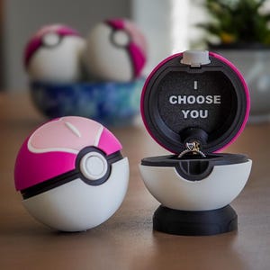 Liebesball Verlobungsring Box - Ringschatulle mit Gravur - Schmuckkästchen - Geschenk für Ihn - Geschenk für Sie
