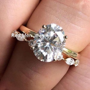2 CT Oval Cut Moissanite Engagement Ring Set, Vintage Bridal Set, 14K 18K Solid Gold Moissanite Wedding Ring Set, Art Deco Matching Band