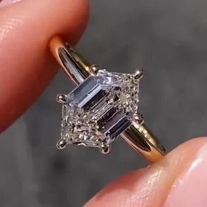 3 CT Elongated Hexagon Moissanite Engagement Ring 14K Gold Solitaire Ring Wedding Anniversary Ring Proposal Ring for Girlfriend Promise Ring