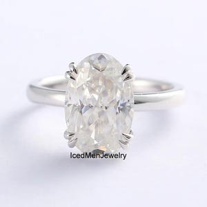 Anillo de compromiso de moissanita de corte ovalado de 3 quilates, anillo de corte ovalado, óvalo alargado, anillo de compromiso solitario de moissanita, óvalo triturado con hielo