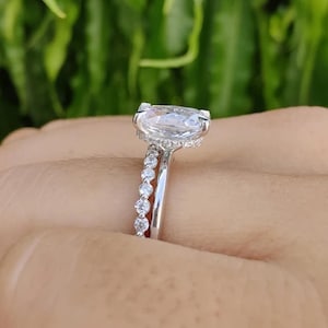 2 Ct Oval Cut Moissanite Wedding Ring Set, Moissanite Engagement Ring Set, Vintage Bridal Set, Art Deco Matching Bands, 14k 18k Gold Ring
