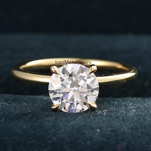 3 CT Round Moissanite Engagement Ring Round Cut Solitaire Engagement Ring 14K Yellow Gold Diamond Wedding Ring for Women Anniversary Gifts