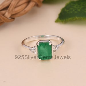 Emerald Wedding Ring, 925 Silver Engagement Ring For Her, Green Gemstone Ring, May Birthmonth Ring, Dainty Emerald Jewelry, Doublet Ring