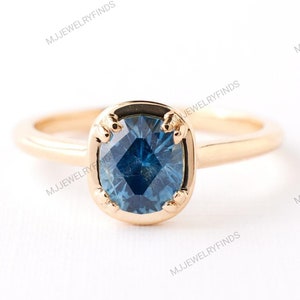 Gorgeous Sapphire Engagement Ring-14k Solid Gold Oval Sapphire Rings-Dainty September Birthstone Ring-Accented Ring-Wedding gift For her
