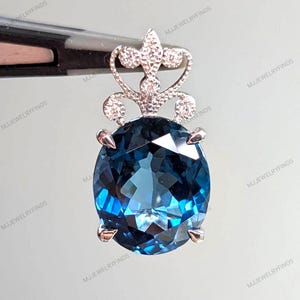 Gorgeous & Unique Blue Topaz Stone Necklace*Necklace With Chain*Oval Cut Topaz Necklace gift for her*Wedding necklace*Bridesmaid Necklace