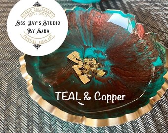 Resin Jewellery Bowls/ Resin flower bowl-Accessories bowl/decore/home decore/gifts for her/house warming gifts/birthday gifts