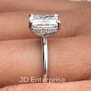 2.00 CT Colorless Radiant Cut Engagement Ring, Solitaire Hidden Halo Ring, Crushed Ice Moissanite Wedding Ring, Propose Ring, Invisible Halo