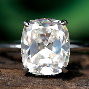 Vintage Style 3.50 CT Colorless Cushion Old Mine Cut Moissanite Engagement Ring, Solitaire Ring, Hidden Halo Wedding Ring, Anniversary Gifts