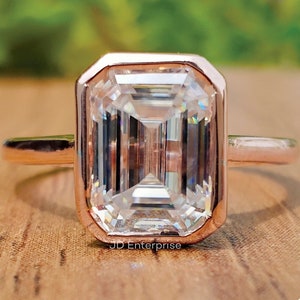 Emerald Cut Moissanite Wedding Ring, 1.70 CT Moissanite Engagement Ring, Solitaire Bezel Set Proposal Ring, Anniversary Ring, Rose Gold Ring