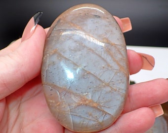 Gorgeous Moonstone Palm Stone - Silver Flash Crystal - Healing Energy - 95g
