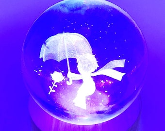 Glass Sphere with Umbrella Boy, Gifts