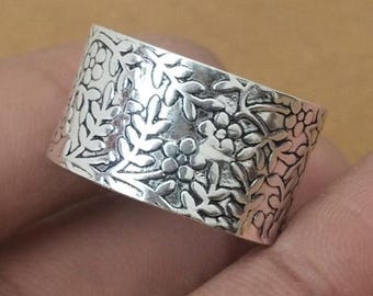 Brede bandring sterlingzilver met bloemen, duimring statement