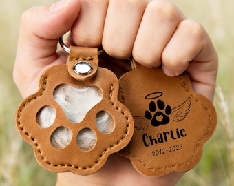 Custom Leather Pet Hair Memorial Keychain, Engraved Paw Print Keepsake, Durable Pet Fur Holder Keyring, Thoughtful Pet Loss Remembrance Gift