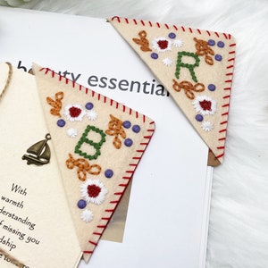Personalized Hand Embroidered Corner Bookmark 26 Letters Felt Triangle ...