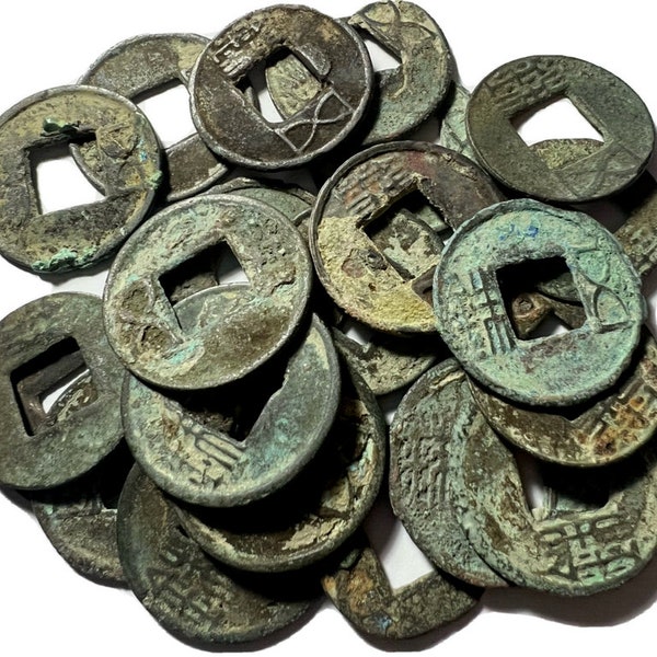 Genuine Ancient Chinese Coins (Wu Zhu, Han dynasty 118 BC to 618 AD)