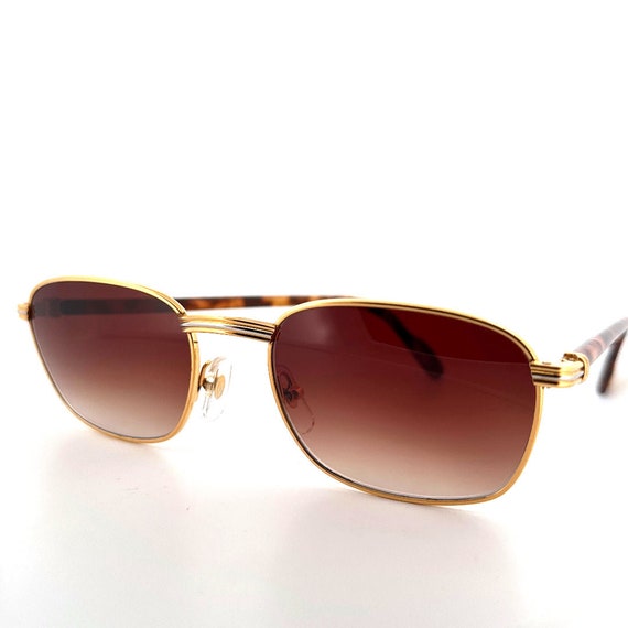 Sunglasses: Oval Sunglasses, acetate — Fashion, CHANEL