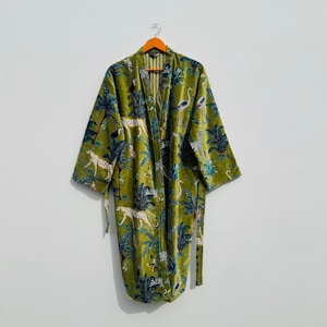 Green Jungle Print Velvet Kimono Robes, Morning Tea Velvet Coat, Bridesmaid Robe, Women Wear Cotton Velvet robe, Velvet Jacket, Bridal Robe