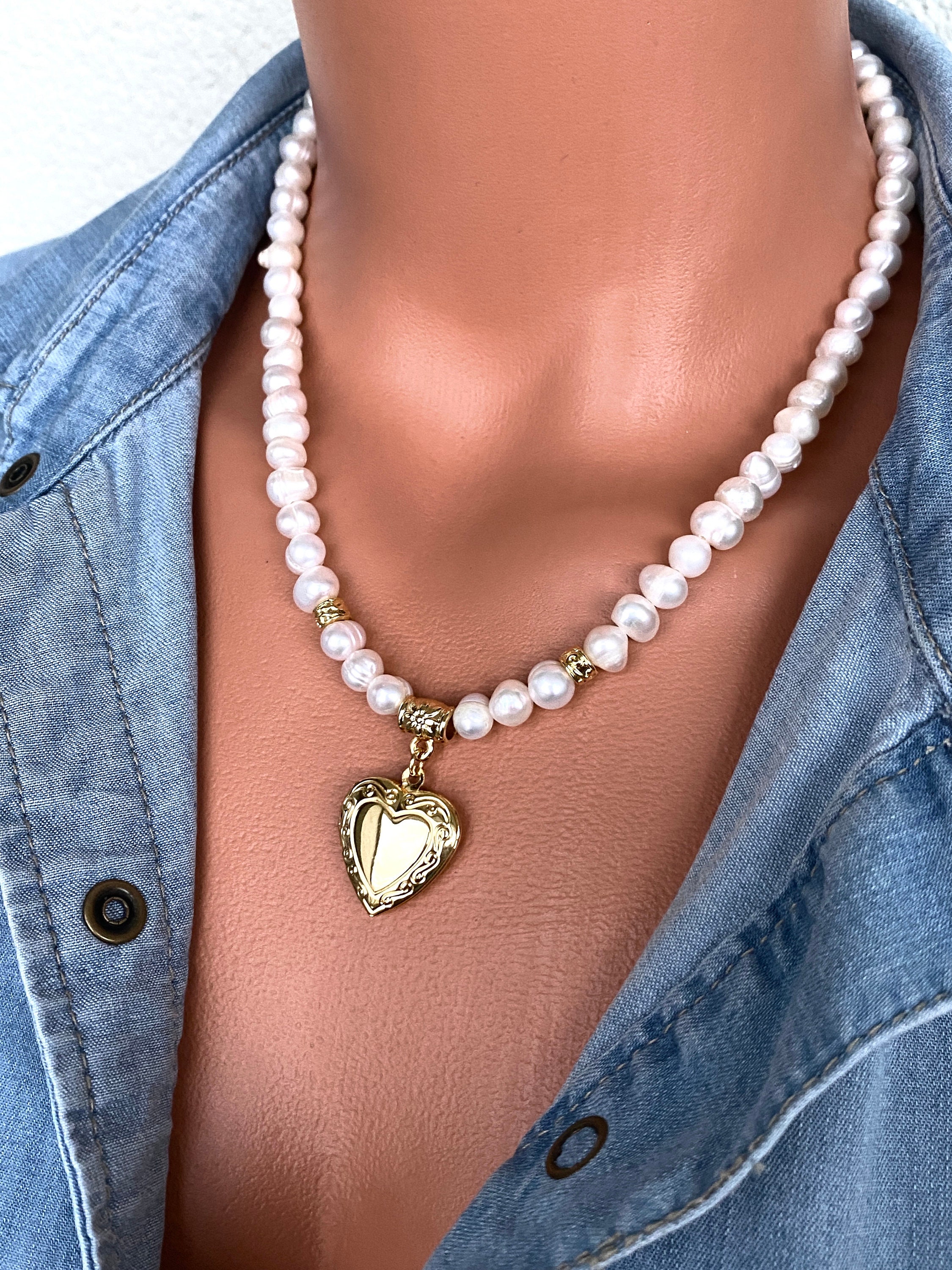 Baby Doll Heart Pearl Necklace – SP Inc.
