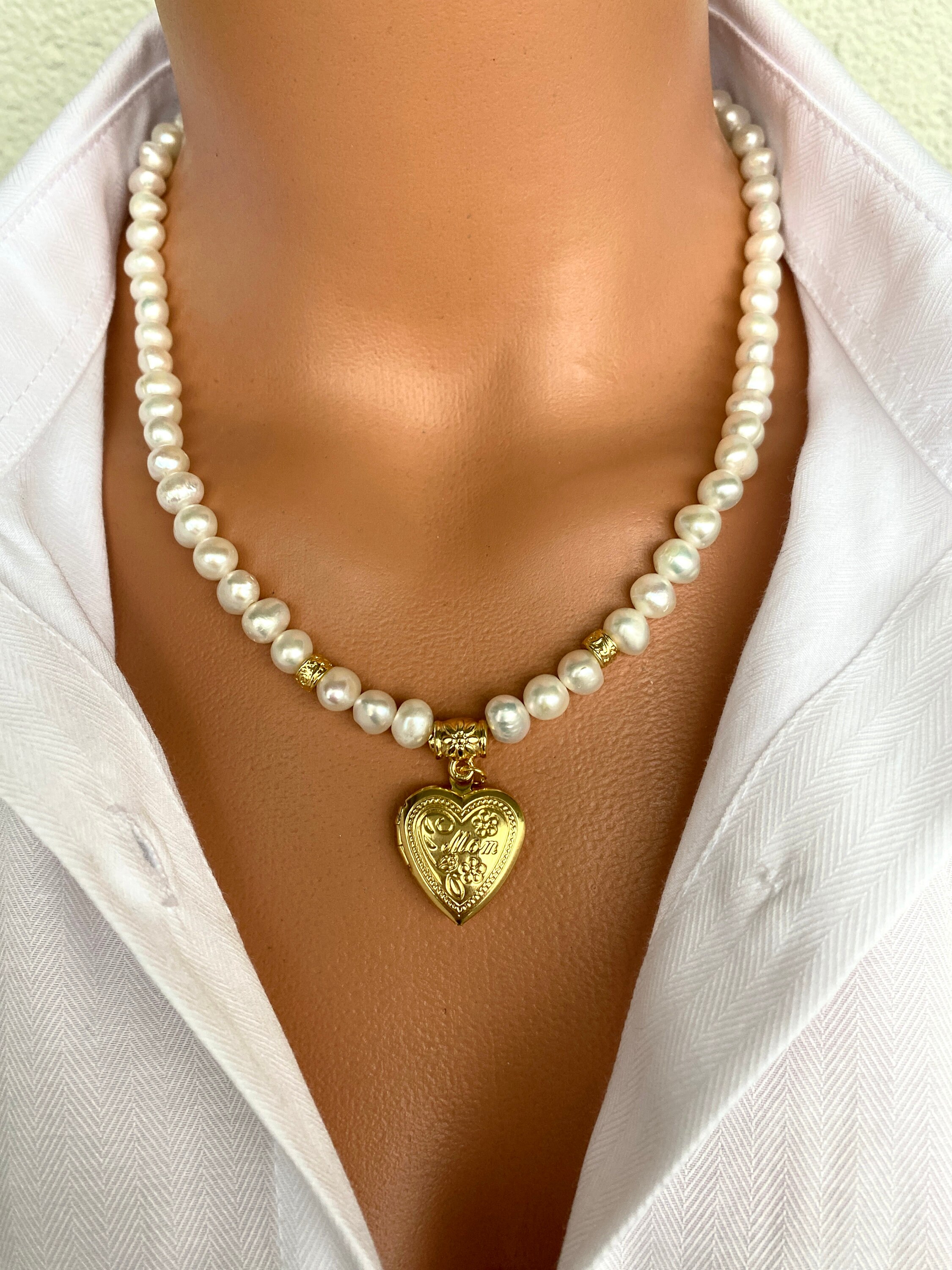Collana Cuore Sacro e perle – Alessandra Avallone