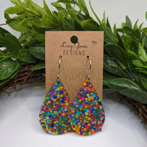 Rainbow Dot Acrylic Teardrop Earrings, Rainbow Confetti Earrings, Multicolor, Summer Earrings, Bright, Rainbow, Colorful