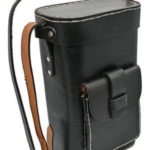 Handmade Leather Portatermo: Argentinian Mate Thermo Bag with Pocket