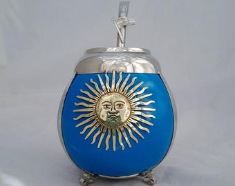 Tazza da mate in ceramica con cannuccia in alpaca: design Sol de Mayo, blu Argentina
