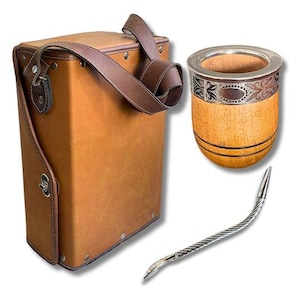 Argentinian Set Matero Premium Faux Cuero Bolso Divisorio, Mate Hornero + Bombilla Pro Argentina