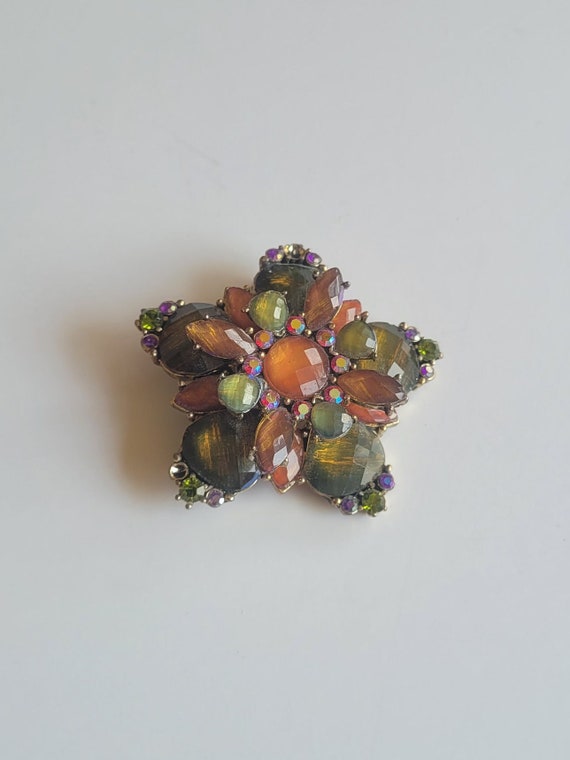 Vintage multi colored brooch floral design with ir