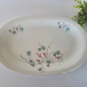 Vintage 14 In Oval Serving Platter from Eschenbach Bavaria Pattern W1171-lovely serving dish for all your special occasions-delicate pattern