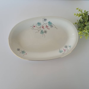 Vintage 12 In Oval Serving Platter from Eschenbach Bavaria Pattern W1171-Lovely serving piece for elegant table settings-berries and leaves