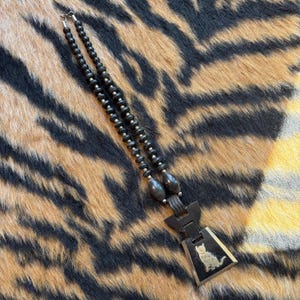 Vintage Mid Century Modernist Beaded Cat Necklace Folk Art Statement Necklace