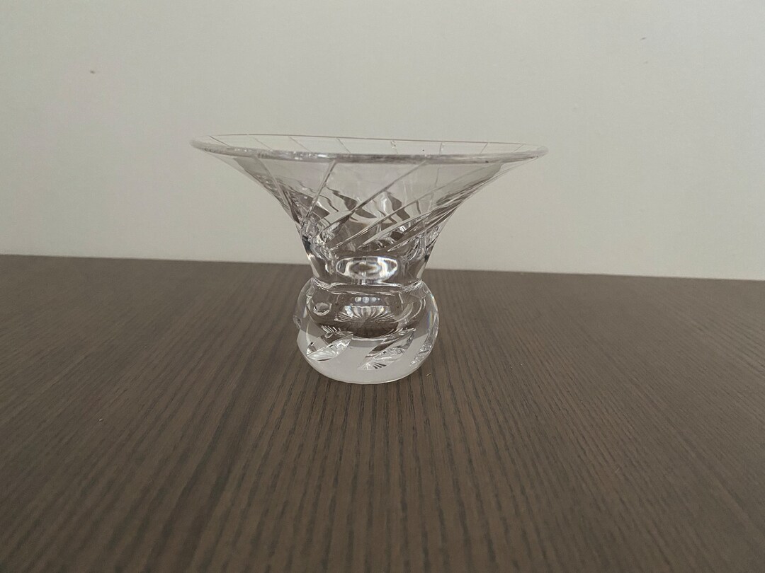 Stuart Cut Crystal Bud Vase Spiral Flared Open Rim Solid Star Base Etsy