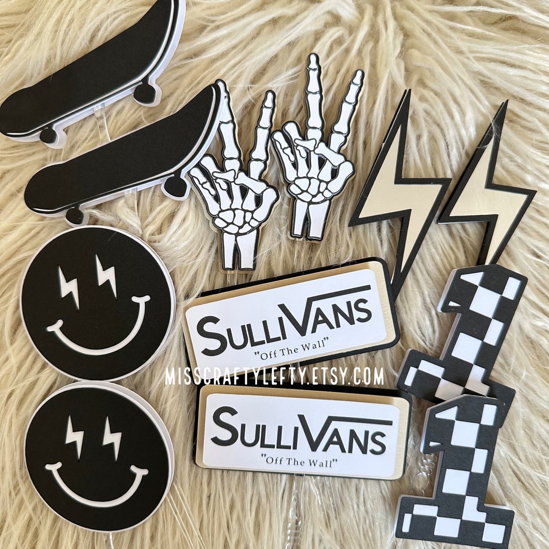 Skateboard Inspired Cupcake Toppers | Skateboard Party Decorations ...