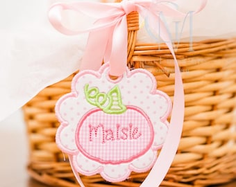 In the Hoop Satin Scallop Pumpkin Tag Embroidery Design