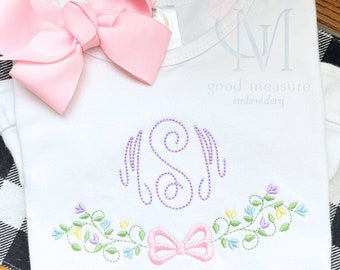 Elegant vintage vine floral name frame machine Embroidery Design