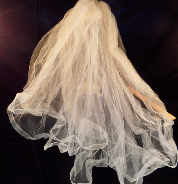 Vintage Short White Fine Net Wedding Veil, One Size