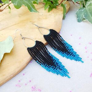 Long dangle beaded earrings Seed bead earrings Fringe earrings Black and blue earrings