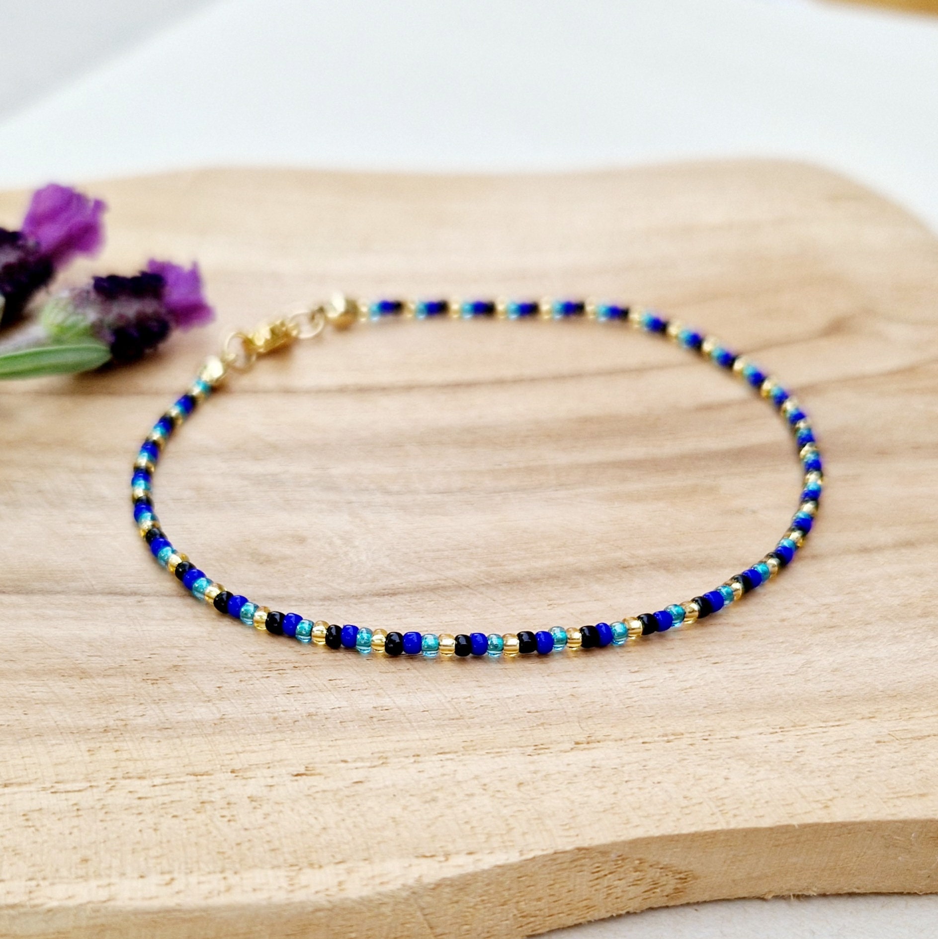 Beaded anklet for woman, Dainty beaded anklet, Stacking anklet, Minimalist shiny blue and gold ankle bracelet