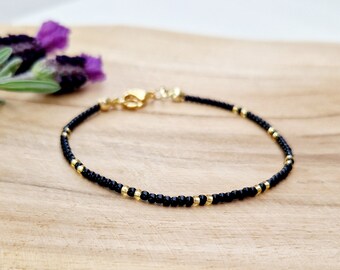 Beaded anklet for woman, Dainty beaded anklet, Stacking anklet, Minimalist shiny black and gold ankle bracelet