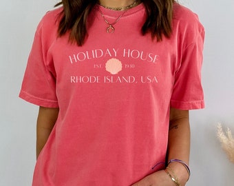 Holiday House Shirt, Vintage Inspired Beach Shirt, Rhode Island USA, Seashells, Summer Shirt, Westerly RI Shoreline, Newport RI, Swiftie