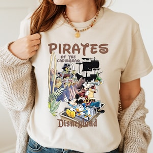 Pirates Of The Caribbean Disneyworld T-shirt, Mickey and Friends Pirates T-shirt, Mickey Caribbean T-shirt, Disneyworld Trip T-shirt