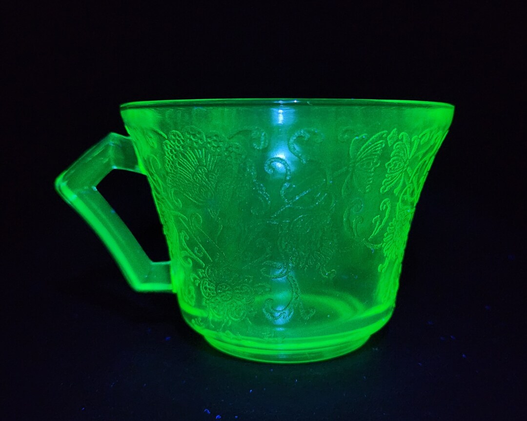 Uranium Glass Florentine Teacup/mug Etsy