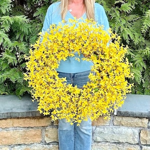 Forsythia Wreath for Front Door, Vibrant Yellow Spring Wreath, Large Floral Wreath, Easter Wreath, Modern Farmhouse Decor