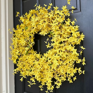 Forsythia Wreath for Front Door, Vibrant Yellow Spring Wreath, Large Floral Wreath, Easter Wreath, Modern Farmhouse Decor