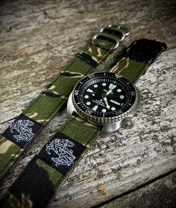 Chesapeake Bay Leathercraft Leather/Canvas Hybrid Jungle Tiger Stripe Single Pass Watch Strap - 20mm and 22mm