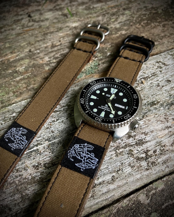 Chesapeake Bay Leathercraft Hybrid Leather/Canvas Hybrid Coyote Brown Single Pass Watch Strap - 20mm and 22mm