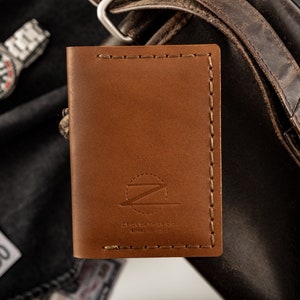 Carteira de cartão dobrável, carteira masculina, carteira gravada, carteira de padrinhos, carteira de couro, carteira personalizada, presente de namorado para homens, presente de dia dos pais para ele
