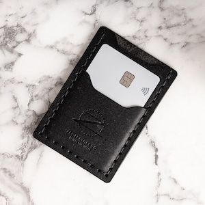 Titolare della carta, Portafoglio da uomo, Portafoglio inciso, Portafoglio dello sposo, Portafoglio in pelle, Portafoglio personalizzato, Regalo fidanzato per uomo, Regalo per la festa del papà per lui