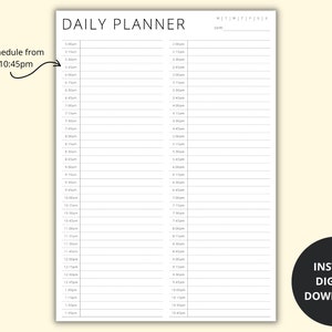 Puede incluir: Un planificador diario imprimible con un horario de 15 minutos de 5:00 AM a 10:45 PM. El planificador tiene un dise&ntilde;o simple con un fondo blanco y texto negro.