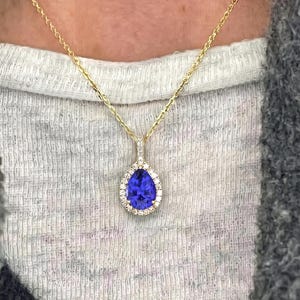 Druppelvormige tanzaniet-halohanger: 14k roségouden diamanten ketting
